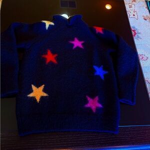 VEDA - Alpaca Wool Black Star Pattern Sweater